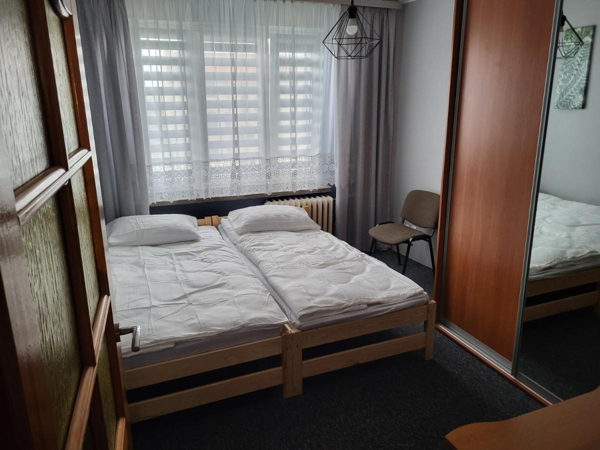 Apartament Sosnowy Z Parkingiem Stary Toruń Kültér fotó